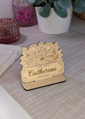 Plaque personnalisée en bois avec fleurs – Cadeau gravé | Eclorance Art