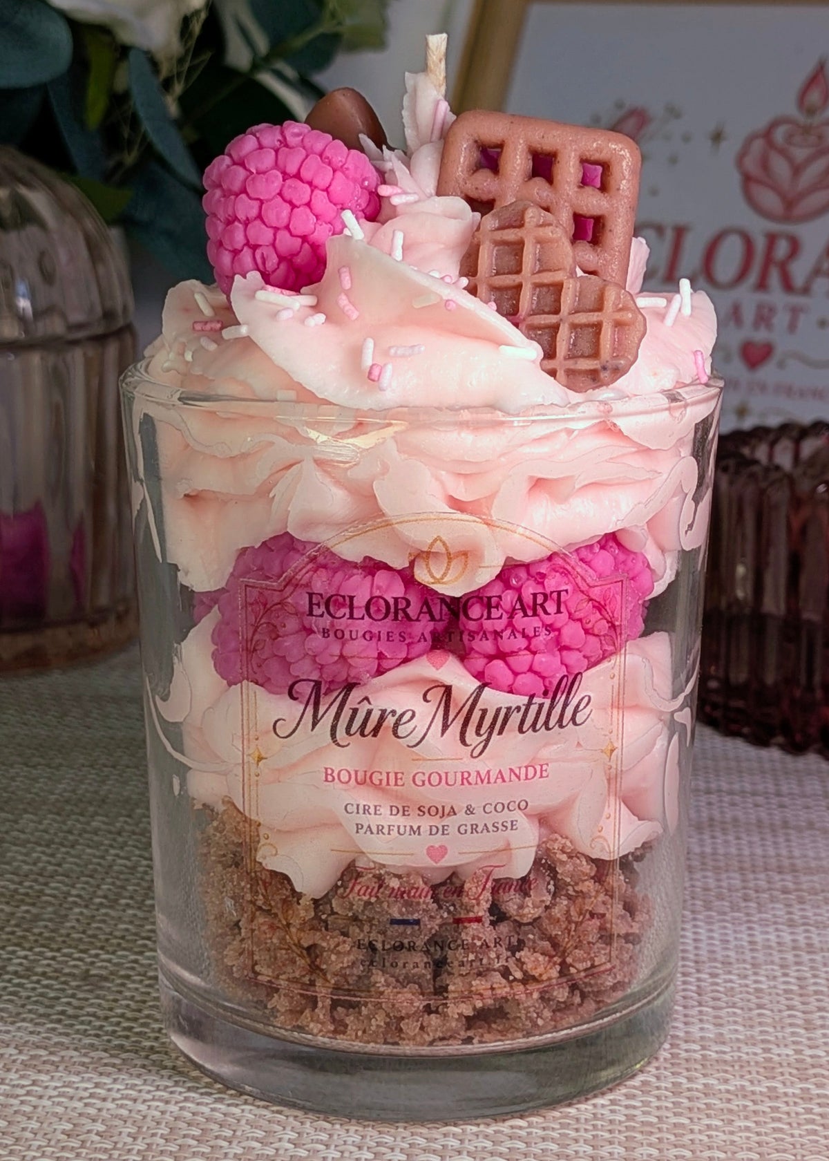 Bougie gourmande parfumée – Framboise & gaufre fait main