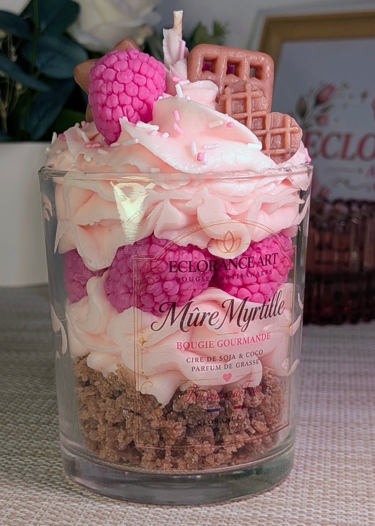 Bougie gourmande parfumée – Framboise & gaufre fait main