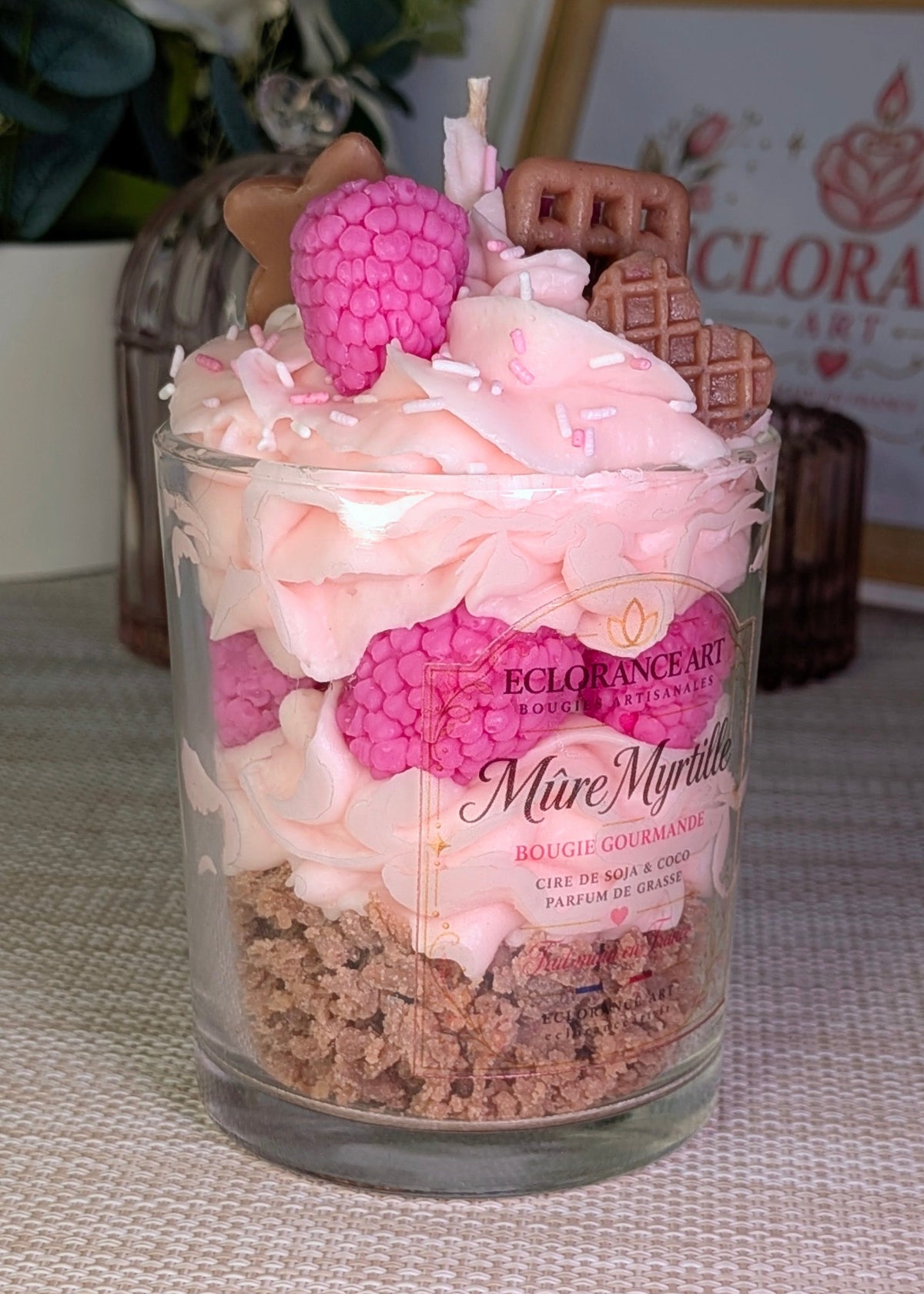 Bougie gourmande parfumée – Framboise & gaufre fait main