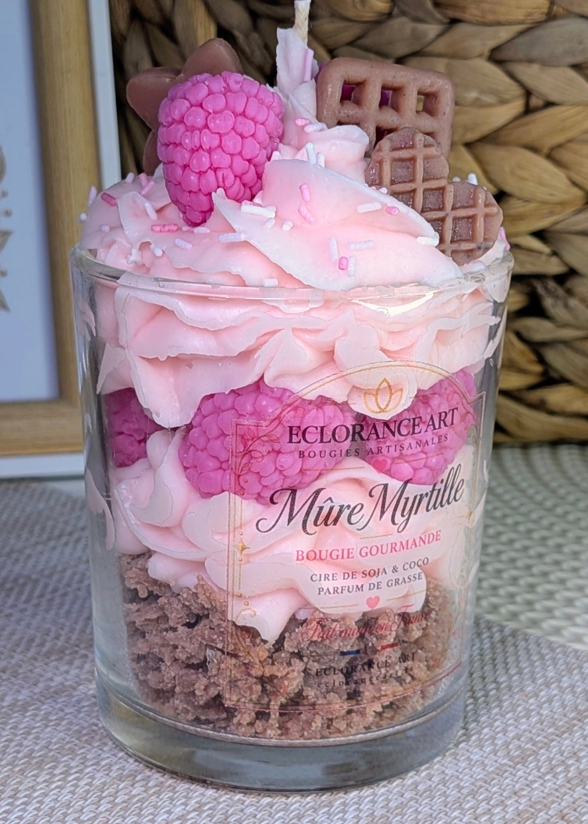 Bougie gourmande parfumée – Framboise & gaufre fait main