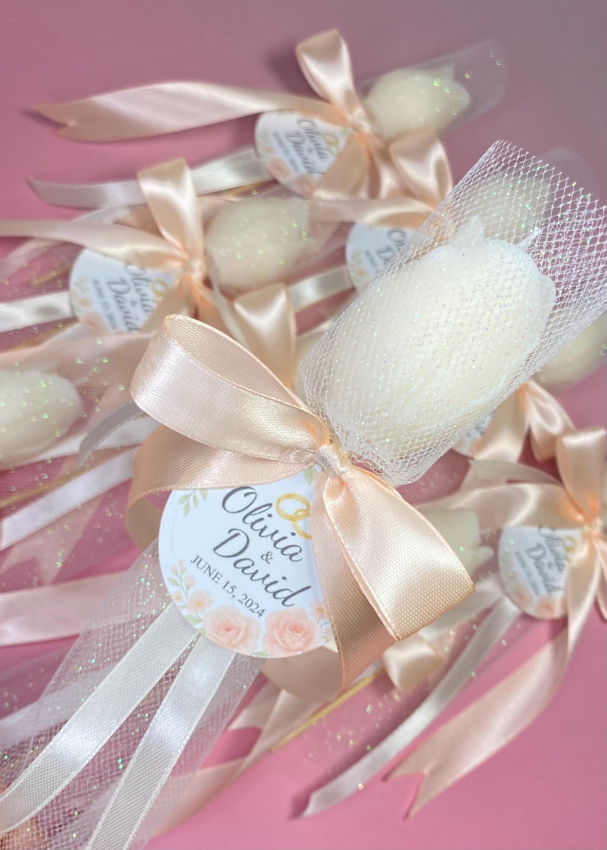 Bougie tulipe parfumée personnalisée – Cadeau invité mariage & baptême