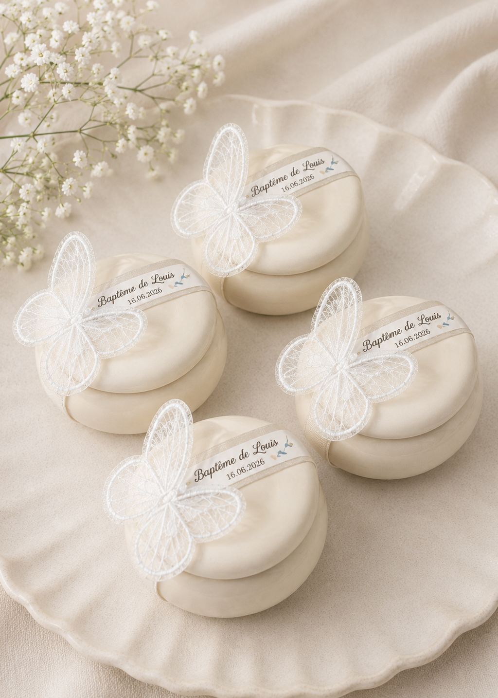 Bougie personnalisée Baptême & Mariage – Étiquette florale bleue